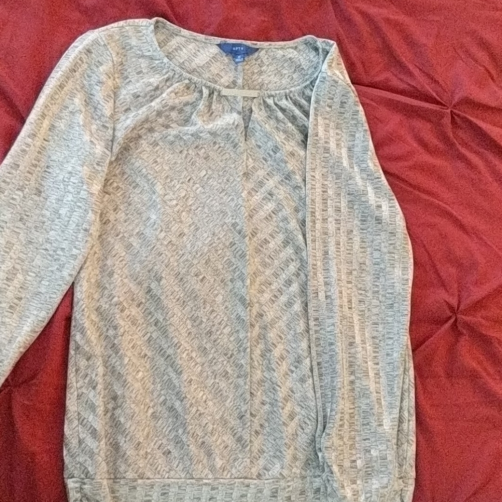 Long sleeve dressy shirt